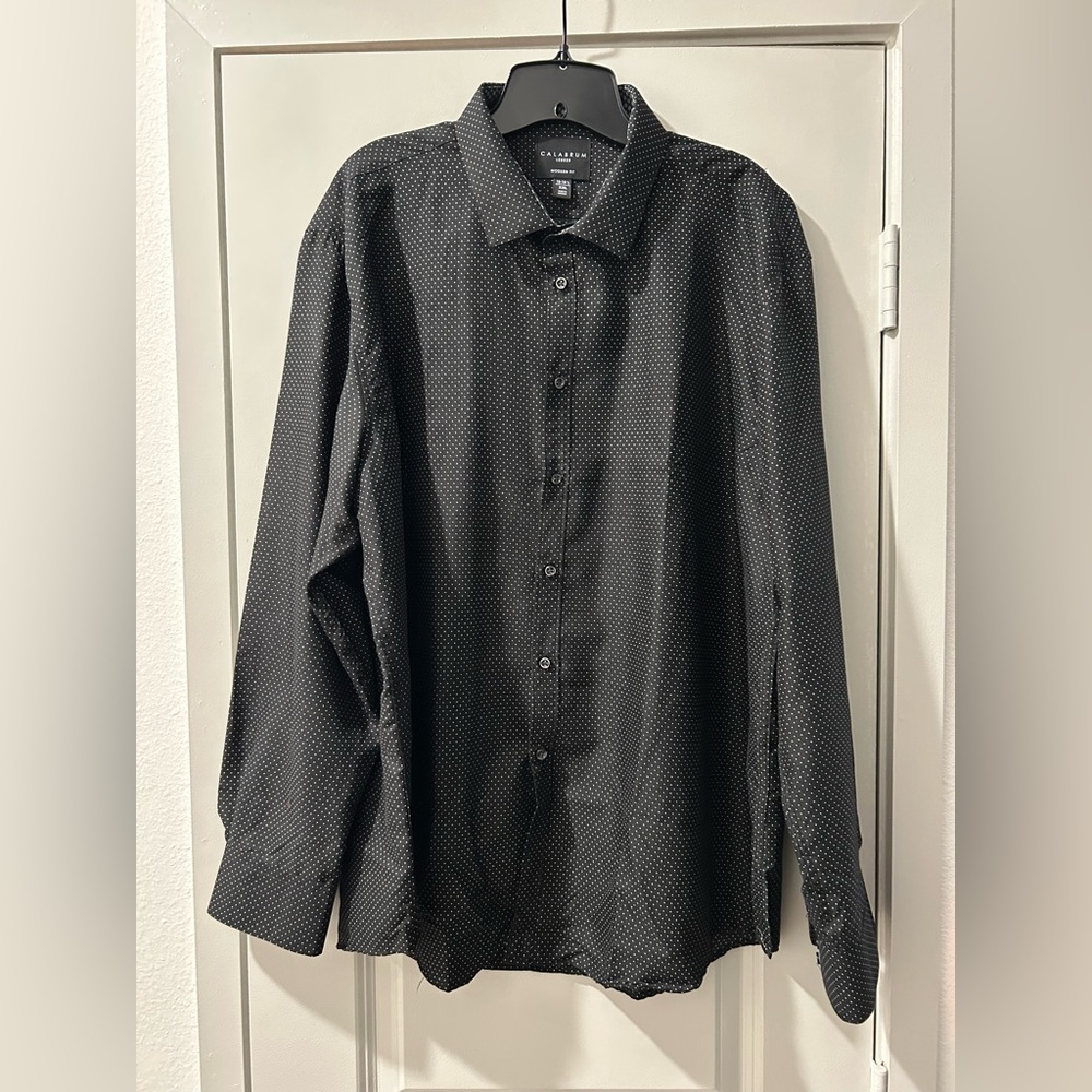 Mens, Size Xxl, Modern Fit, Black and White Color,  New
